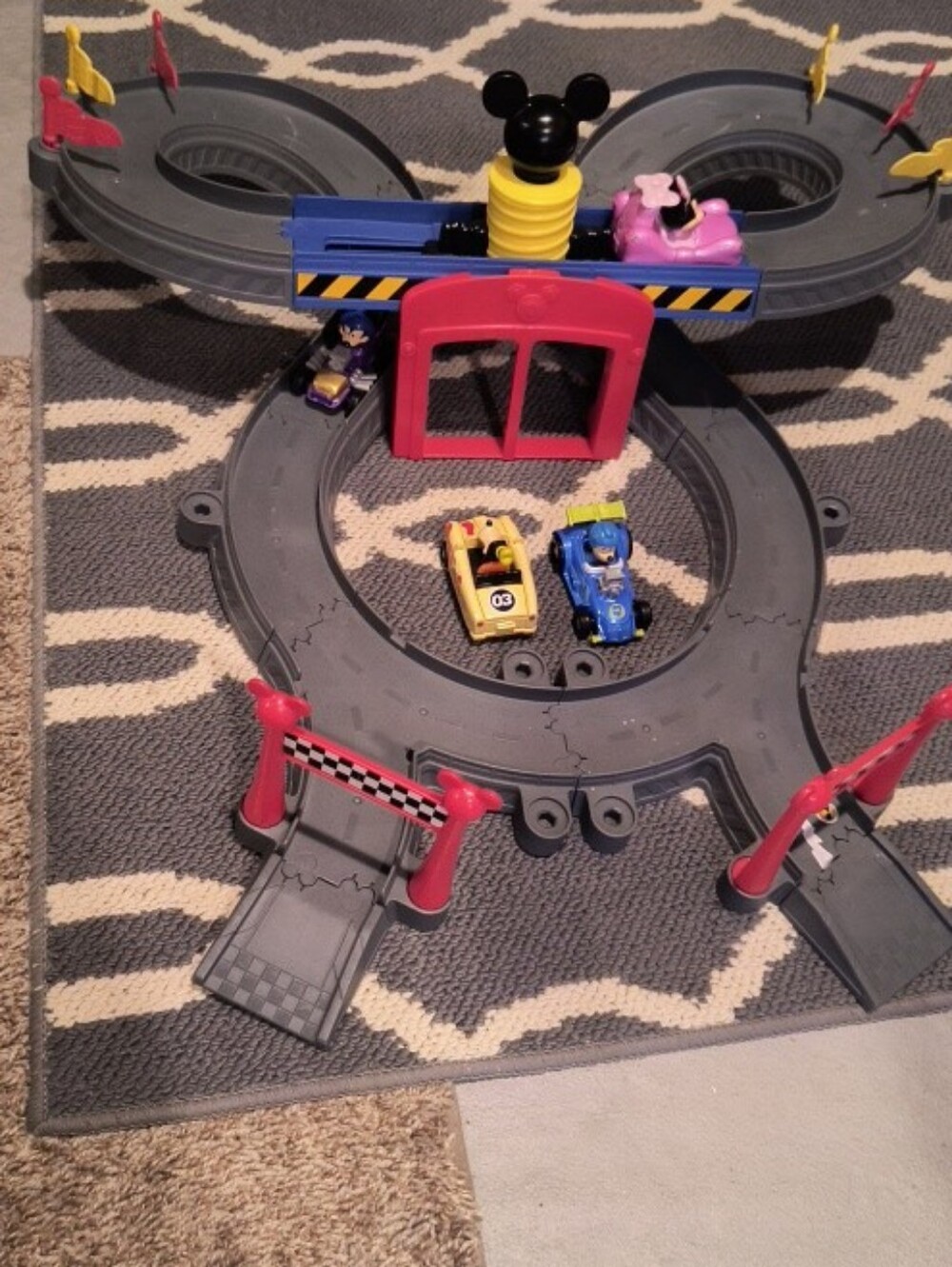 Disney Mickey Mouse Roadster Racers Ears Track & Drop And Loop Track 4 Cars 2016